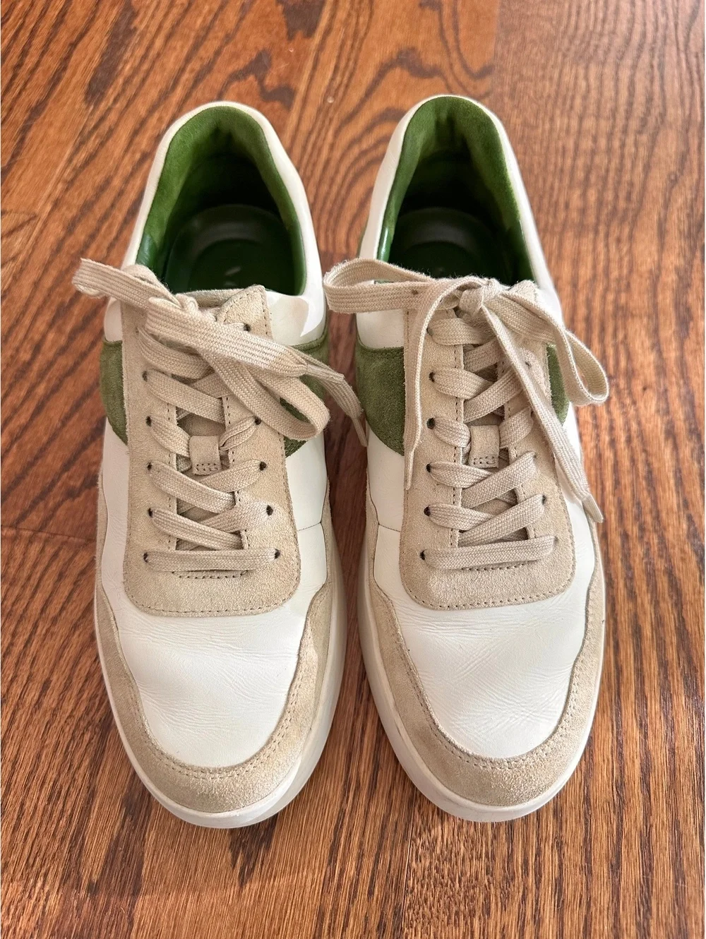 Vince Women's Warren Court Platform Sneakers in White and Green Leather Size 8.5
